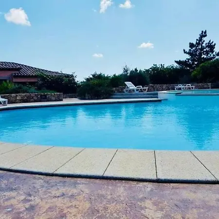 Con Piscina * Olbia